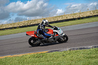 anglesey-no-limits-trackday;anglesey-photographs;anglesey-trackday-photographs;enduro-digital-images;event-digital-images;eventdigitalimages;no-limits-trackdays;peter-wileman-photography;racing-digital-images;trac-mon;trackday-digital-images;trackday-photos;ty-croes